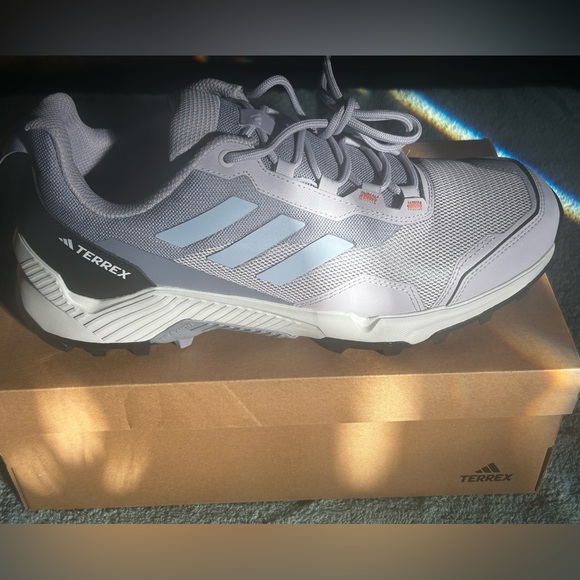 Adidas Terrex - Picture 3 of 7